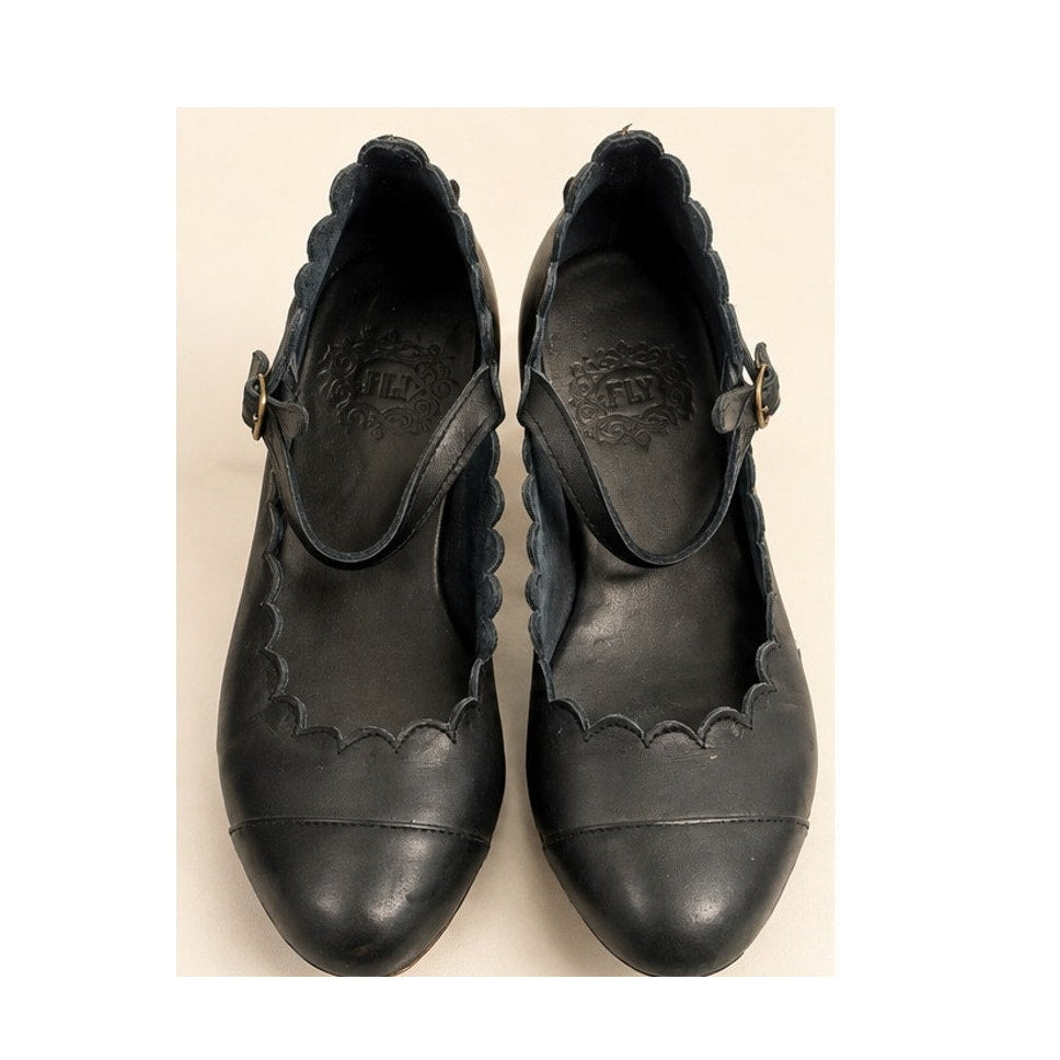 Fly London Wifo Navy Blue Leather Scalloped Mary Jane Heels Women's Sz 9.5