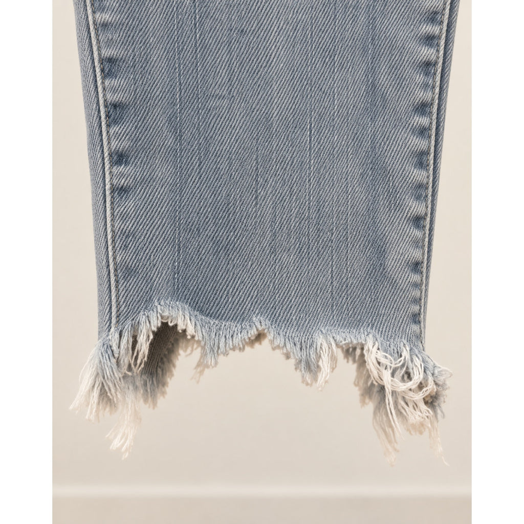 🔥 JUDY BLUE WOMEN'S BLEACH SPLASH SHARK BITE SKINNY JEANS - SIZE 3/26 🔥