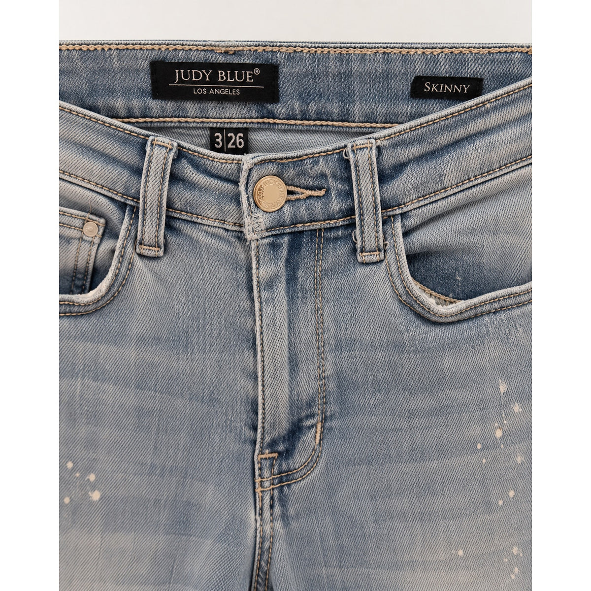 🔥 JUDY BLUE WOMEN'S BLEACH SPLASH SHARK BITE SKINNY JEANS - SIZE 3/26 🔥