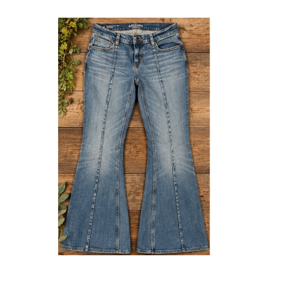 Arizona Jean Co Extreme Low Rise Y2K Flare Jeans Blue Womens Size 4