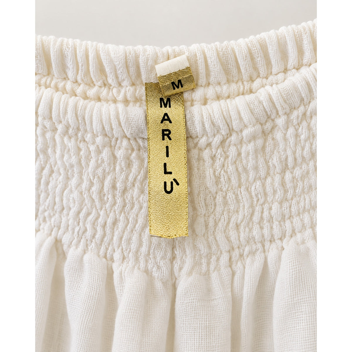 Marilu Italy White Textured Smocked Pants Size M Relaxed Leg Resort Wear